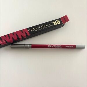 Urban Decay 24/7 Lip Pencil in Wonderland